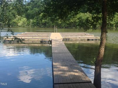 9961 Lakeside Terrace