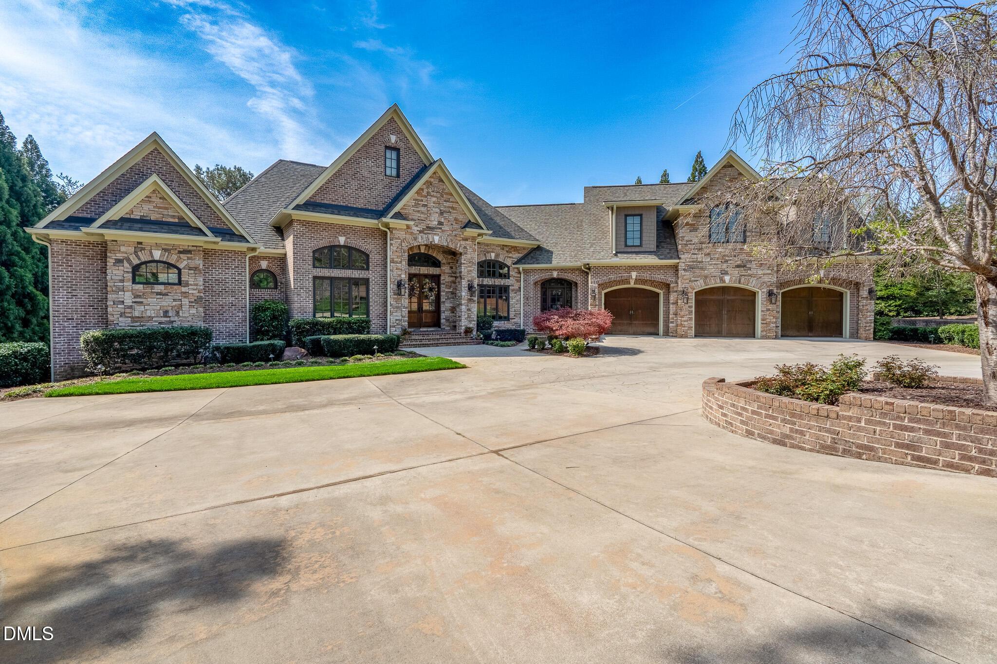 Image 2: 144 Moss Bank-53