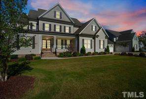 1821 Center Ridge Drive