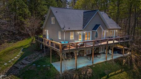 1121 Osmond Road