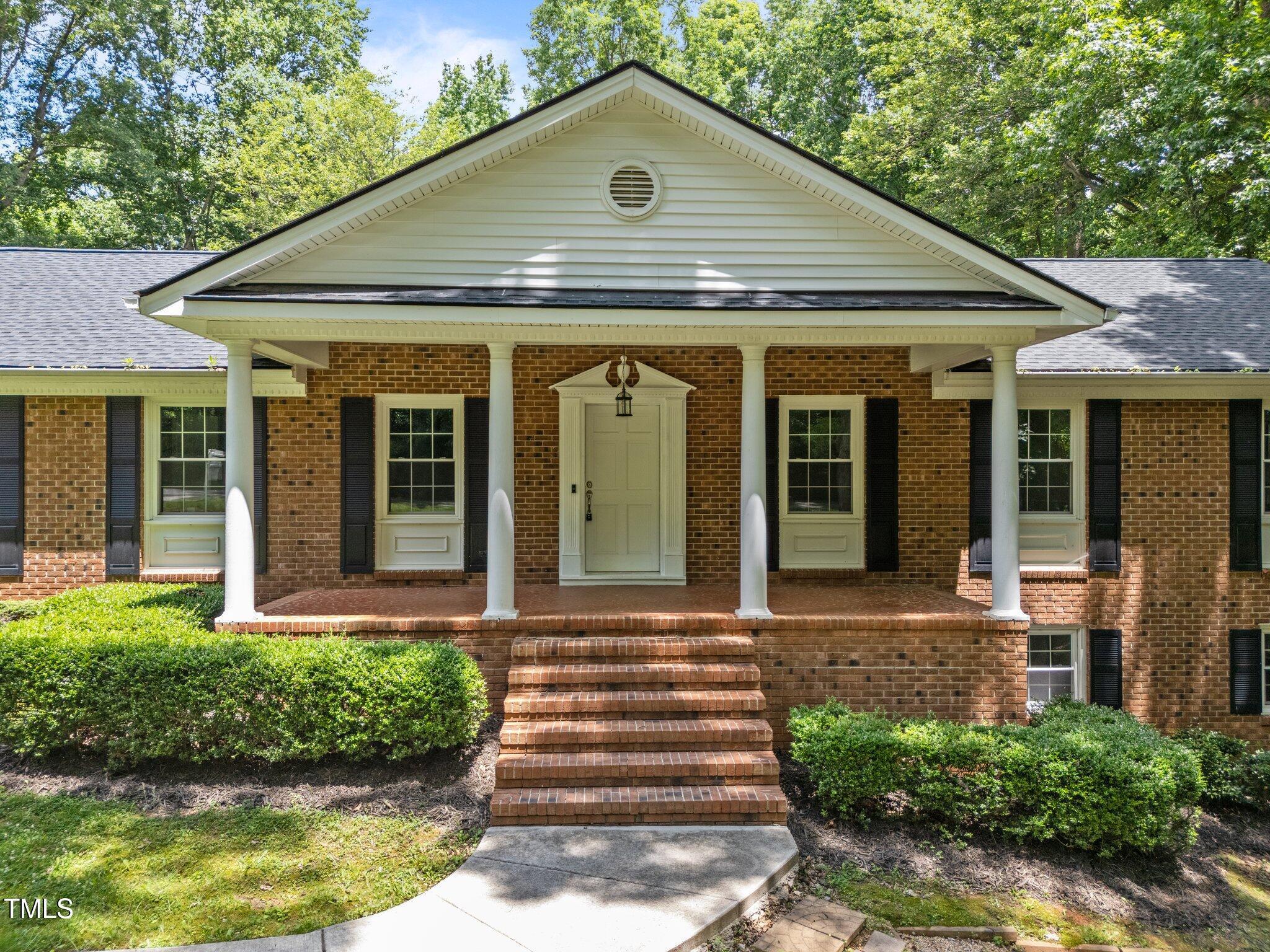 Image 3: 3-web-or-mls-DJI_20250521125314_0720_D Image 3: 3-web-or-mls-DJI_20250521125314_0720_D