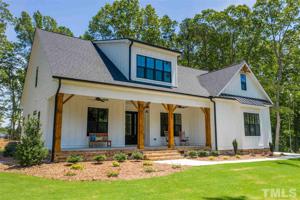 25 E Antebellum Drive