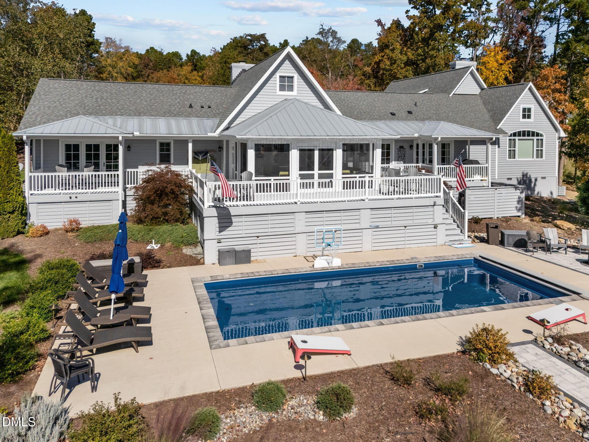 Image 3: HEATED SALT WATER POOL
