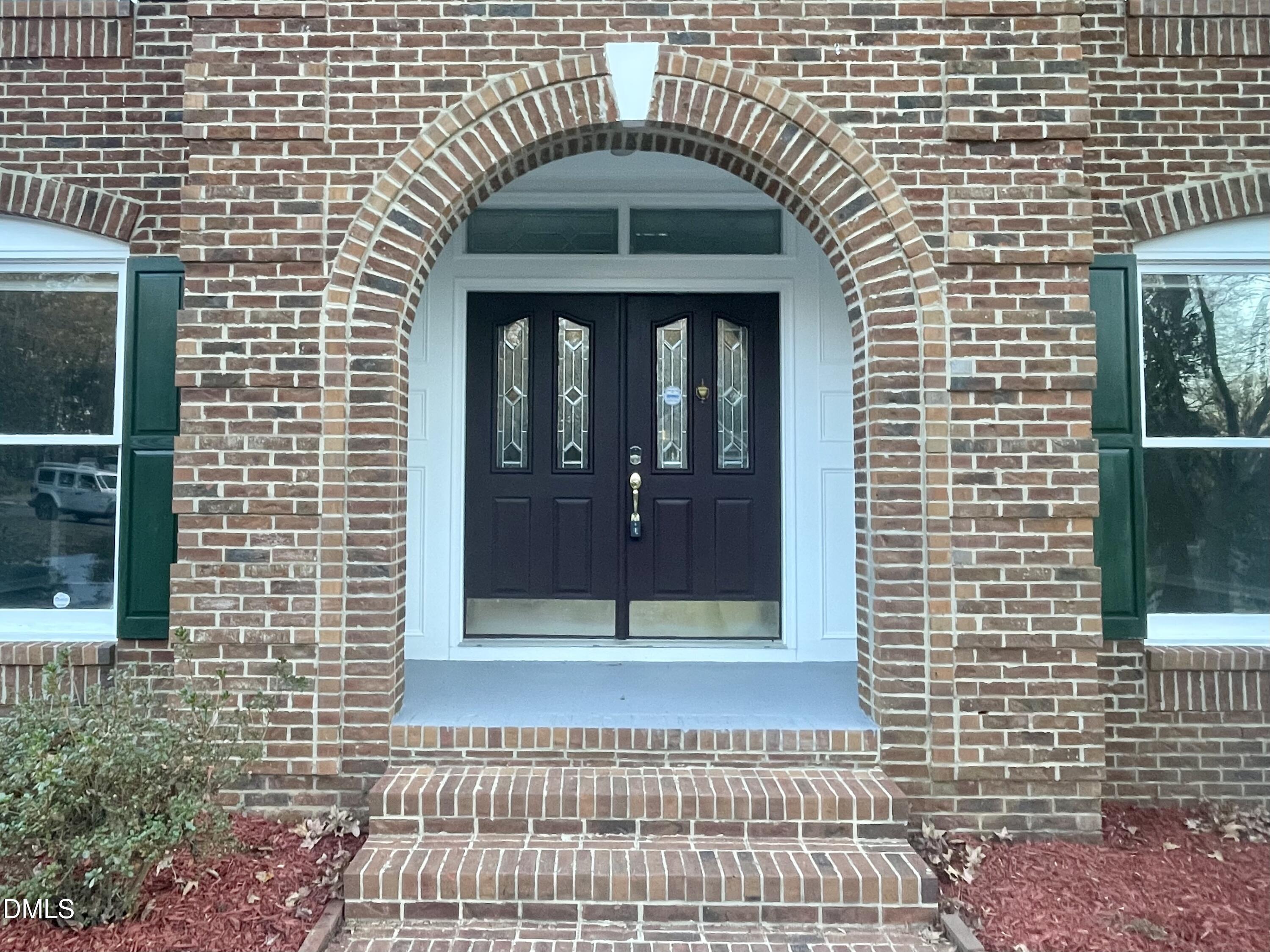 Image 2: Front Entry