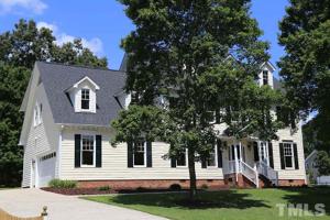 8 Bland Spring Place