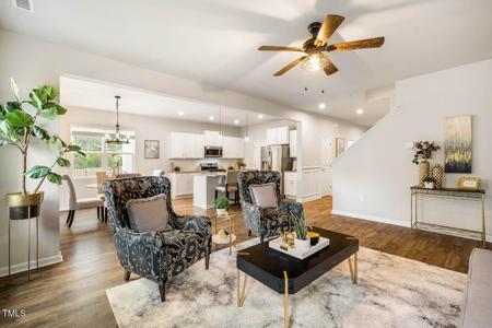 50 Dover Ridge Court