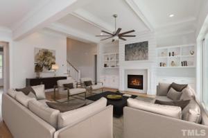 100 Lakes Edge Lane