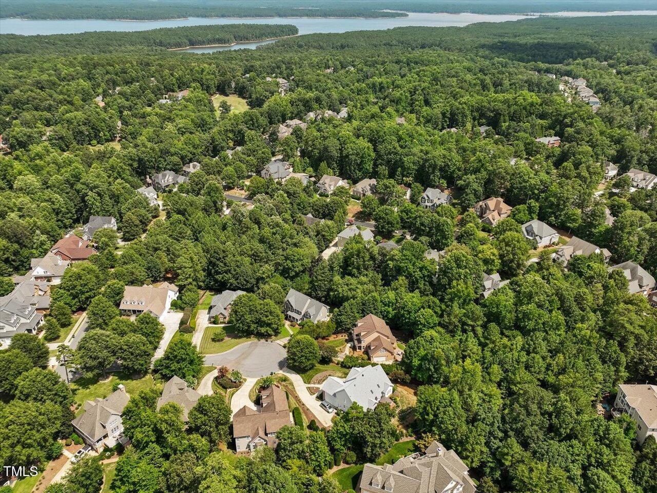Image 4: 080-Aerial View