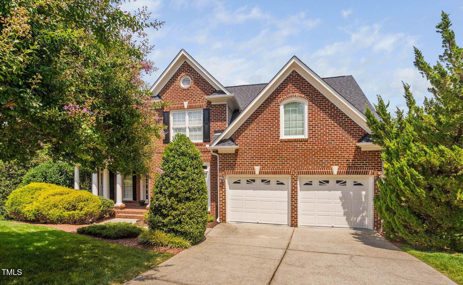 Image 3: 8-web-or-mls-315-birdwood-ct