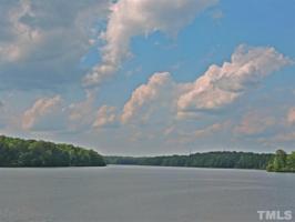 8 acres +/- Grapevine Drive