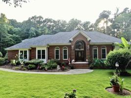 7125 Falls Glen Court