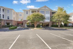 522 Waterford Lake Drive