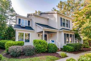 564 Weathersfield