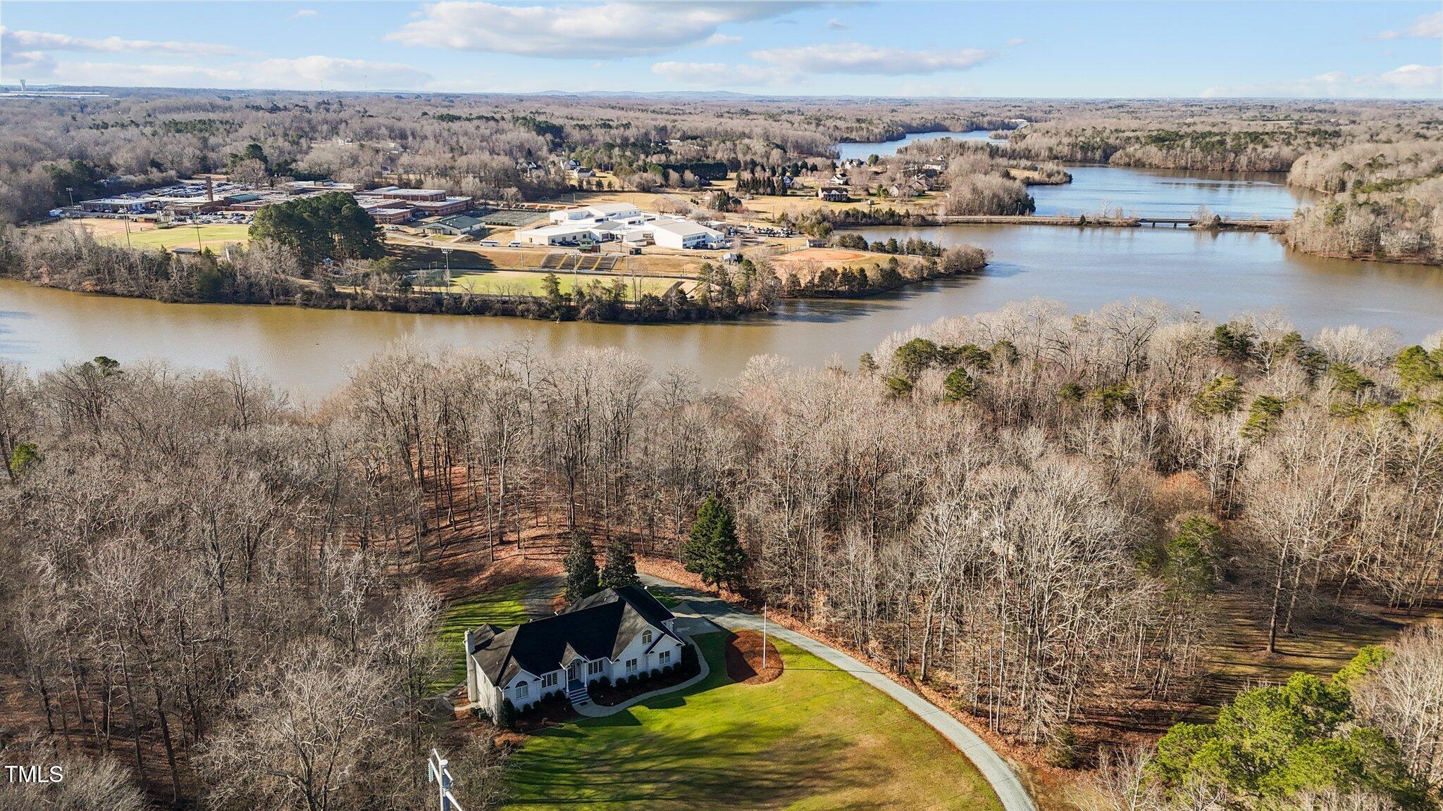 Image 2: 20-web-or-mls-DJI_20250207093453_0016_D