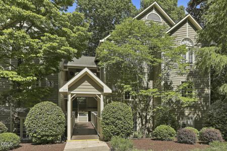 305 Glen Echo Lane