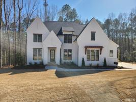 8009 Discovery Falls Trail