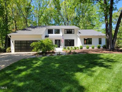 206 Lochside Drive