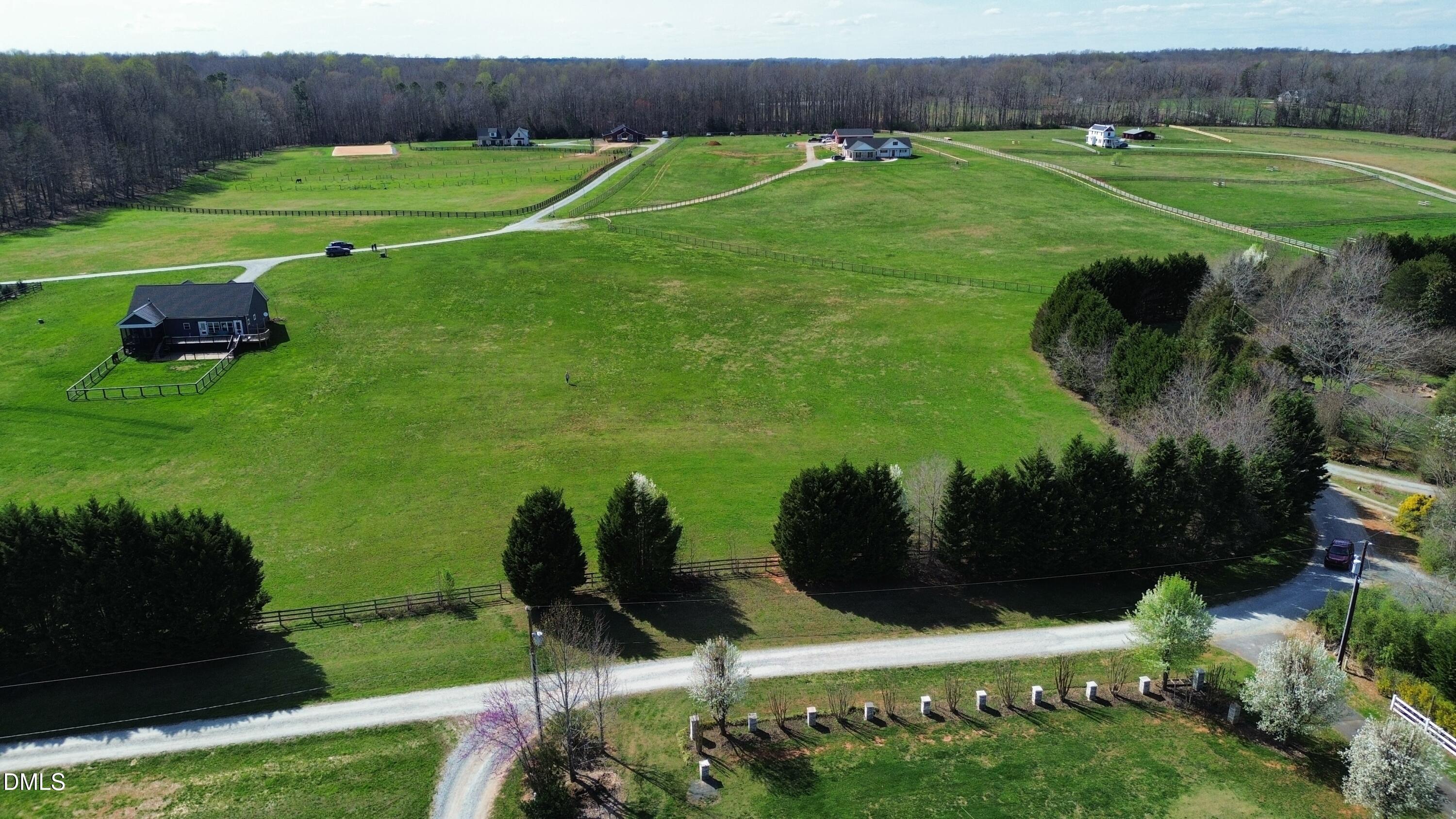 Image 4: Aerial 4