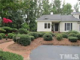 332 Whisperwood Close