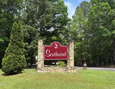 925 Lakewind