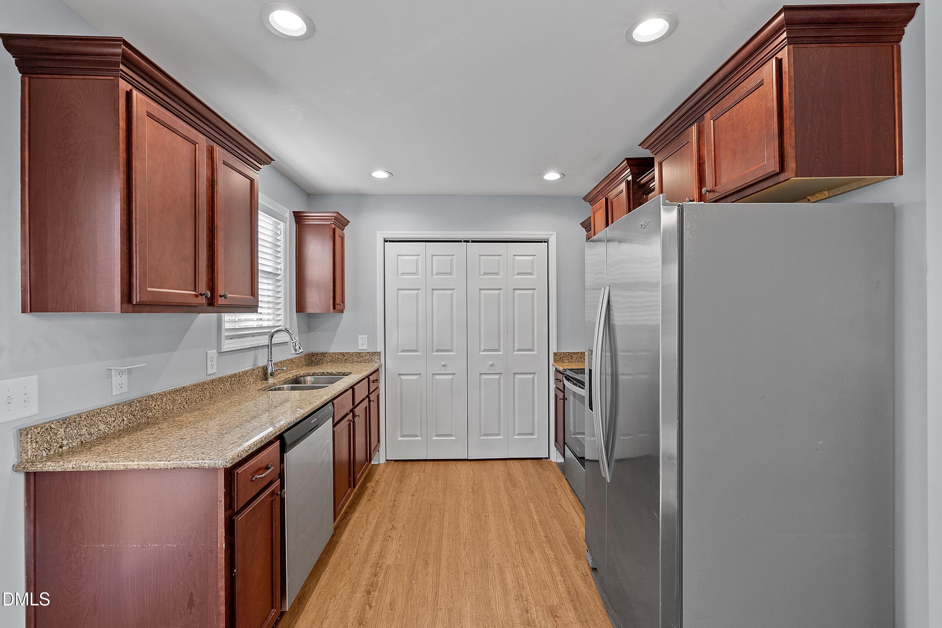 Image 2: 10-830 Eagles Nest _0458