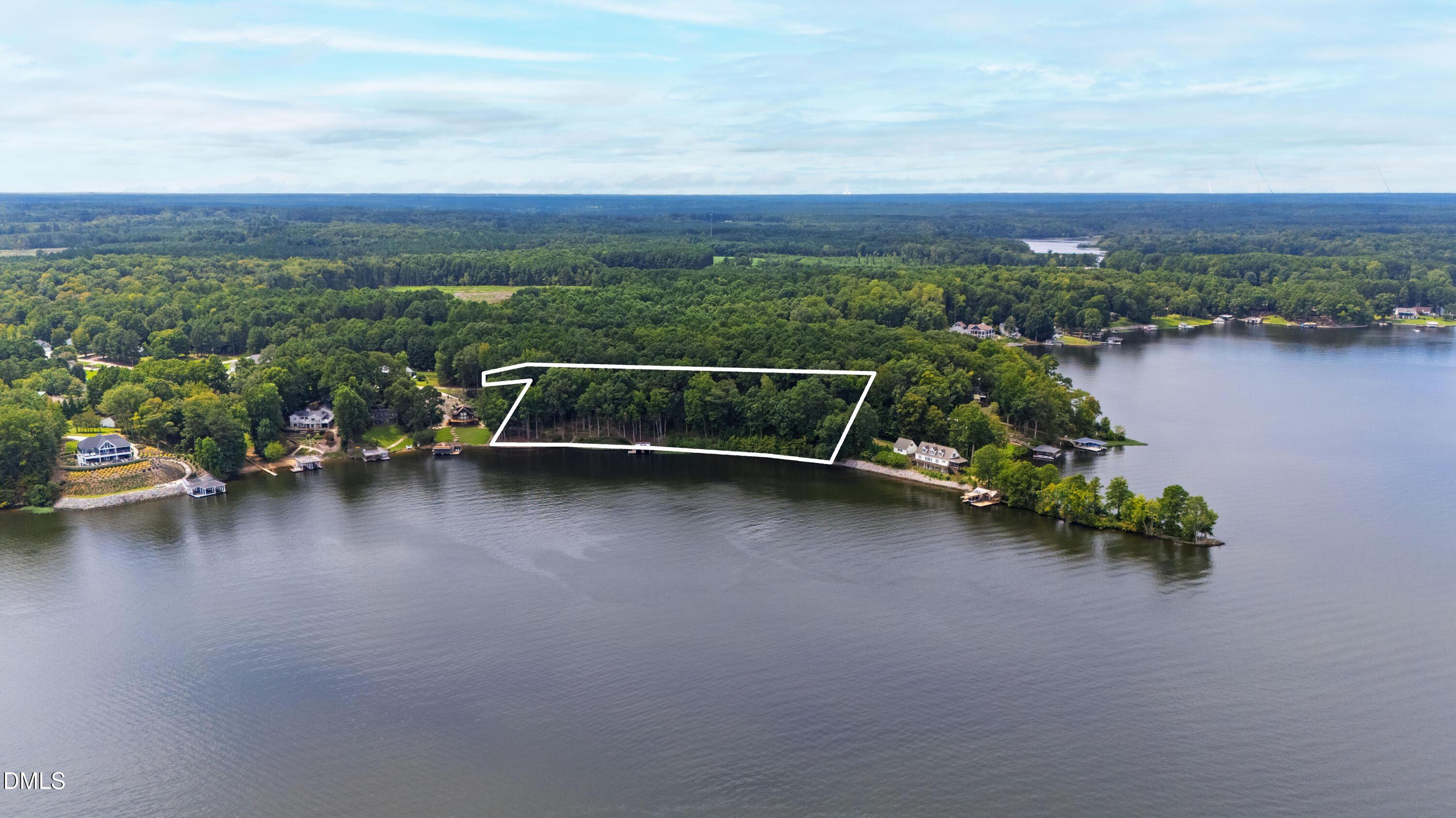 Image 2: Triton (4) line