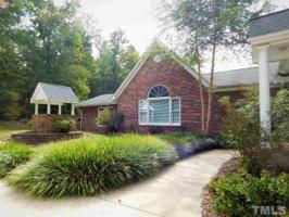 48 Maple Court