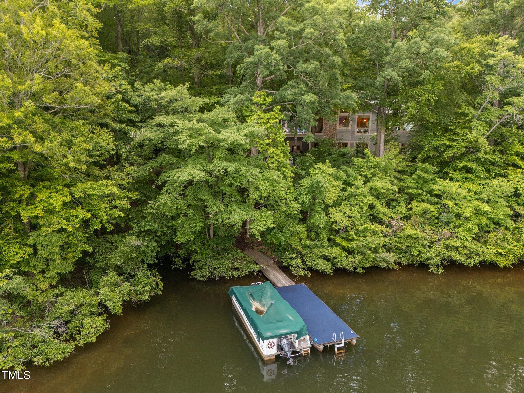 Image 4: FLOATING BOAT DOCK