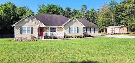 585 Quail Hollow