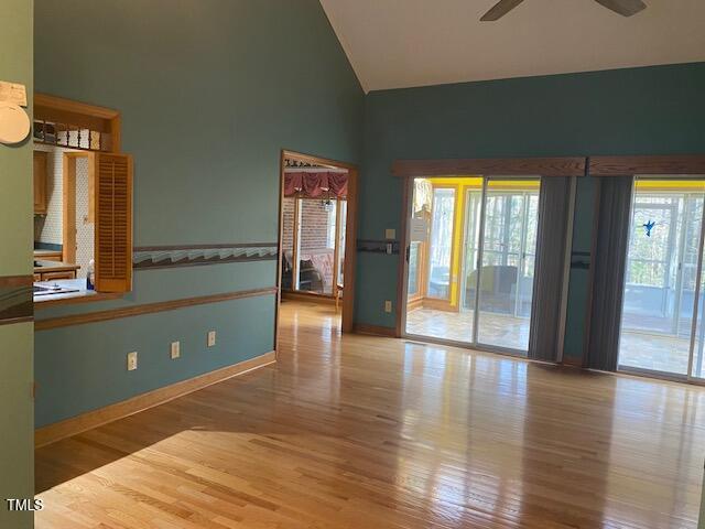 Image 3: Family Room 1