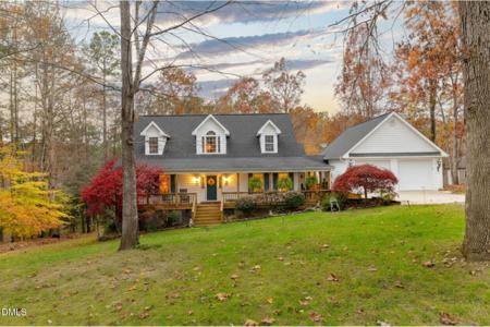 845 Lees Point Drive