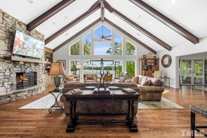 442 Glenbrook Drive