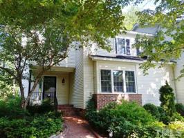 433 Wintercrest East Close