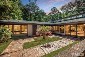 5 Beech Tree Court