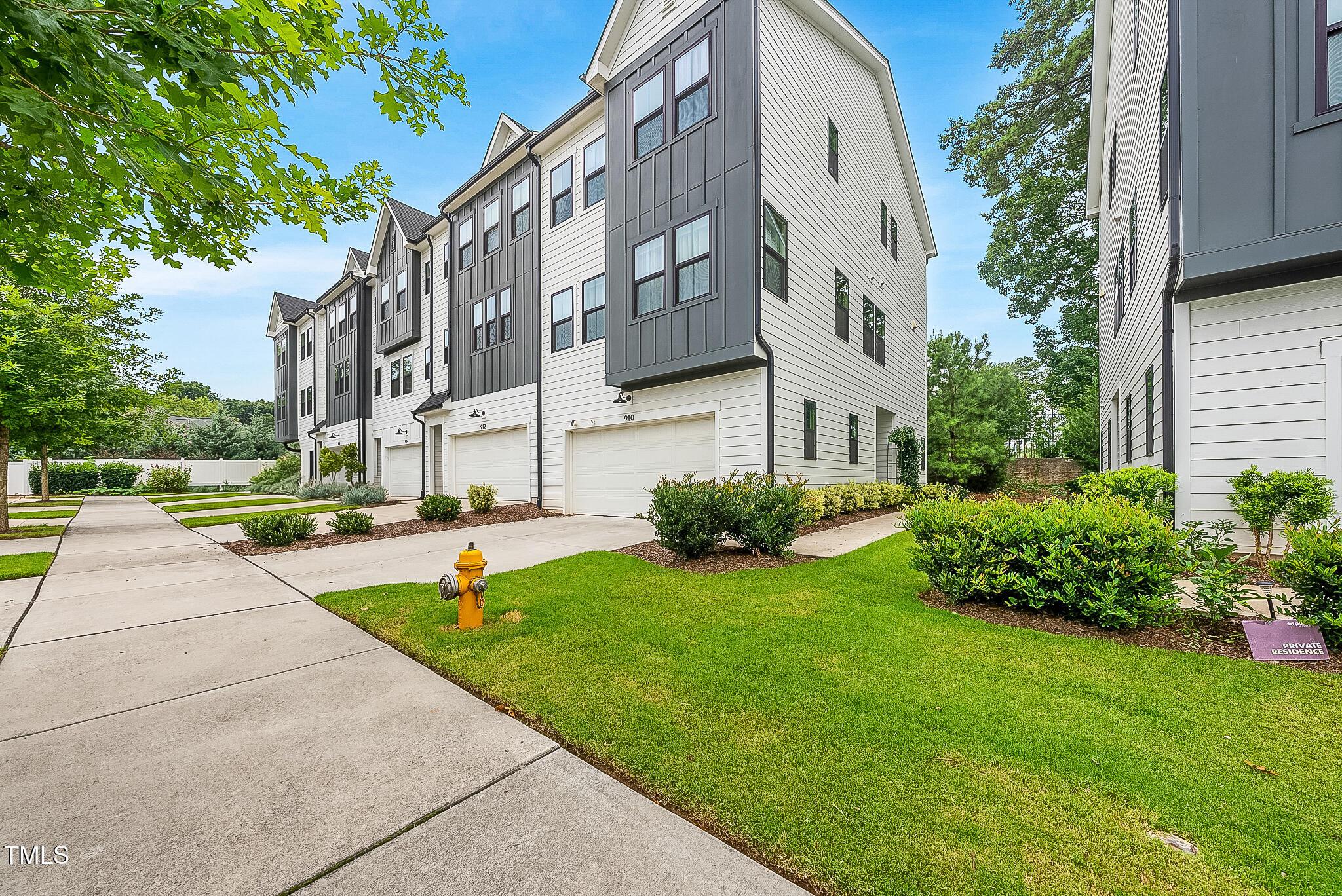 Image 2: DSC06886 Image 2: DSC06886