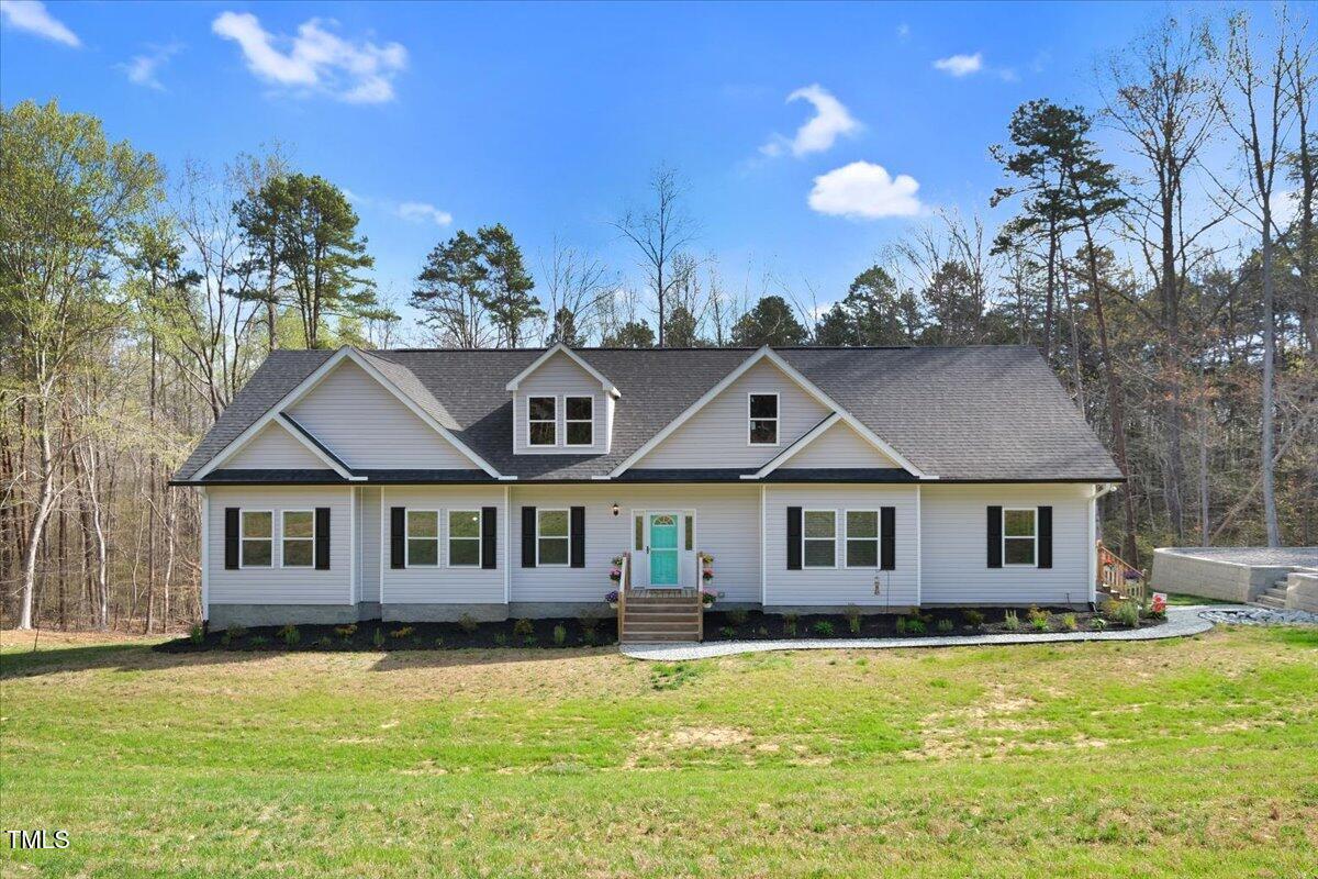 Image 2: 12-90 Ferncrest Ct_012