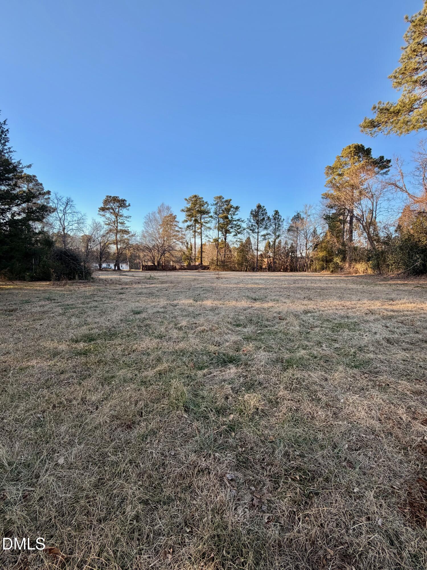 Image 1: Lot 111 Photo