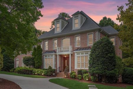 1713 Sharnbrook Court