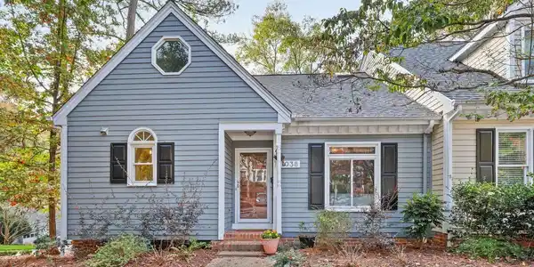 1038 High Lake Court