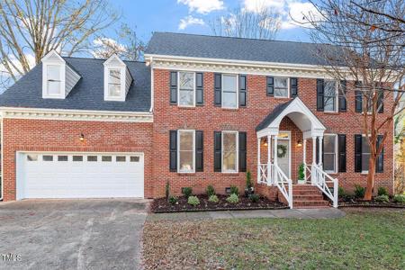 112 Windswept Lane