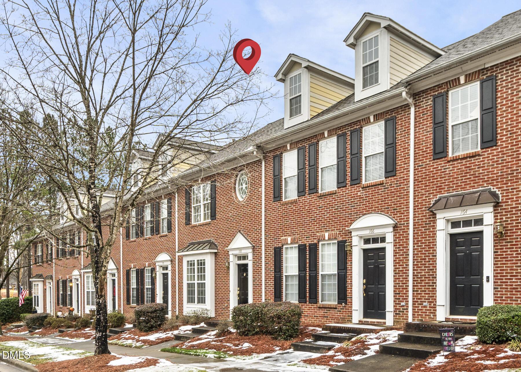 Image 2: 168Lumina_002