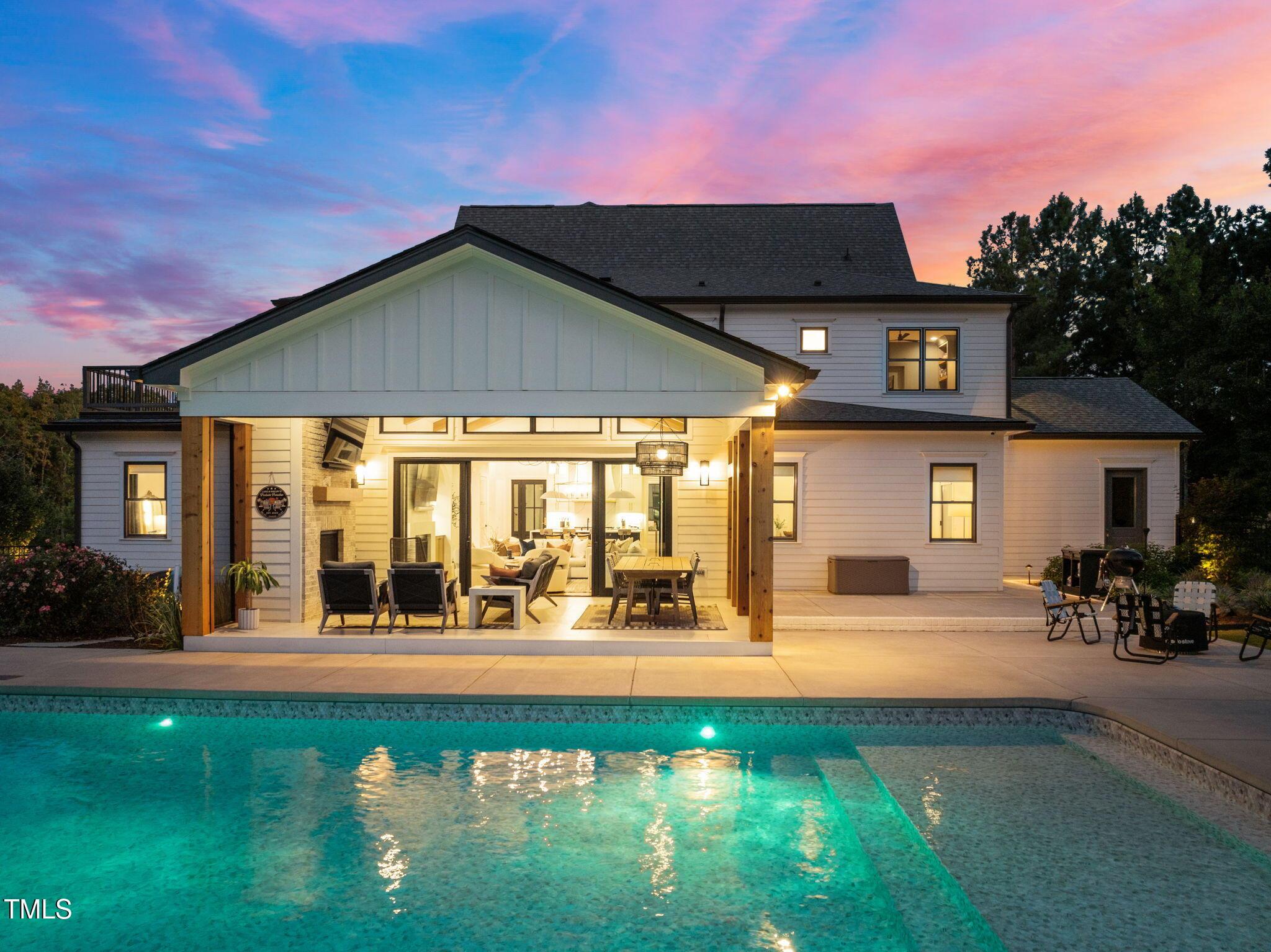 Image 3: 22-web-or-mls-DJI_0989