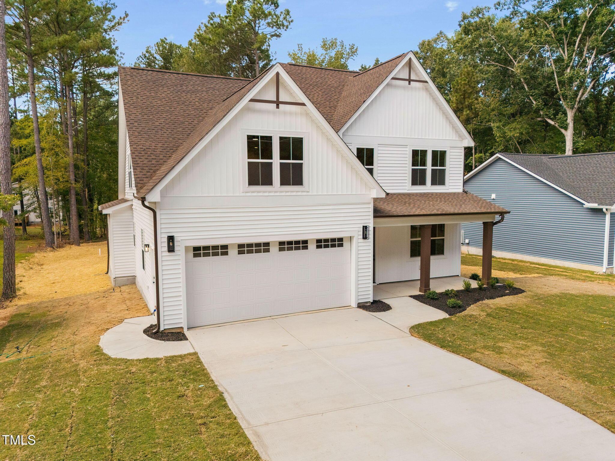 Image 3: 6-web-or-mls-165-nashua-dr