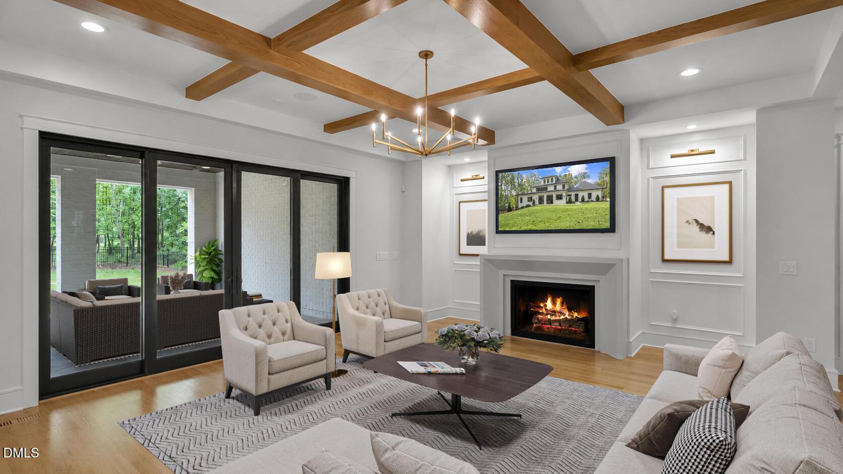 Image 2: Living Room