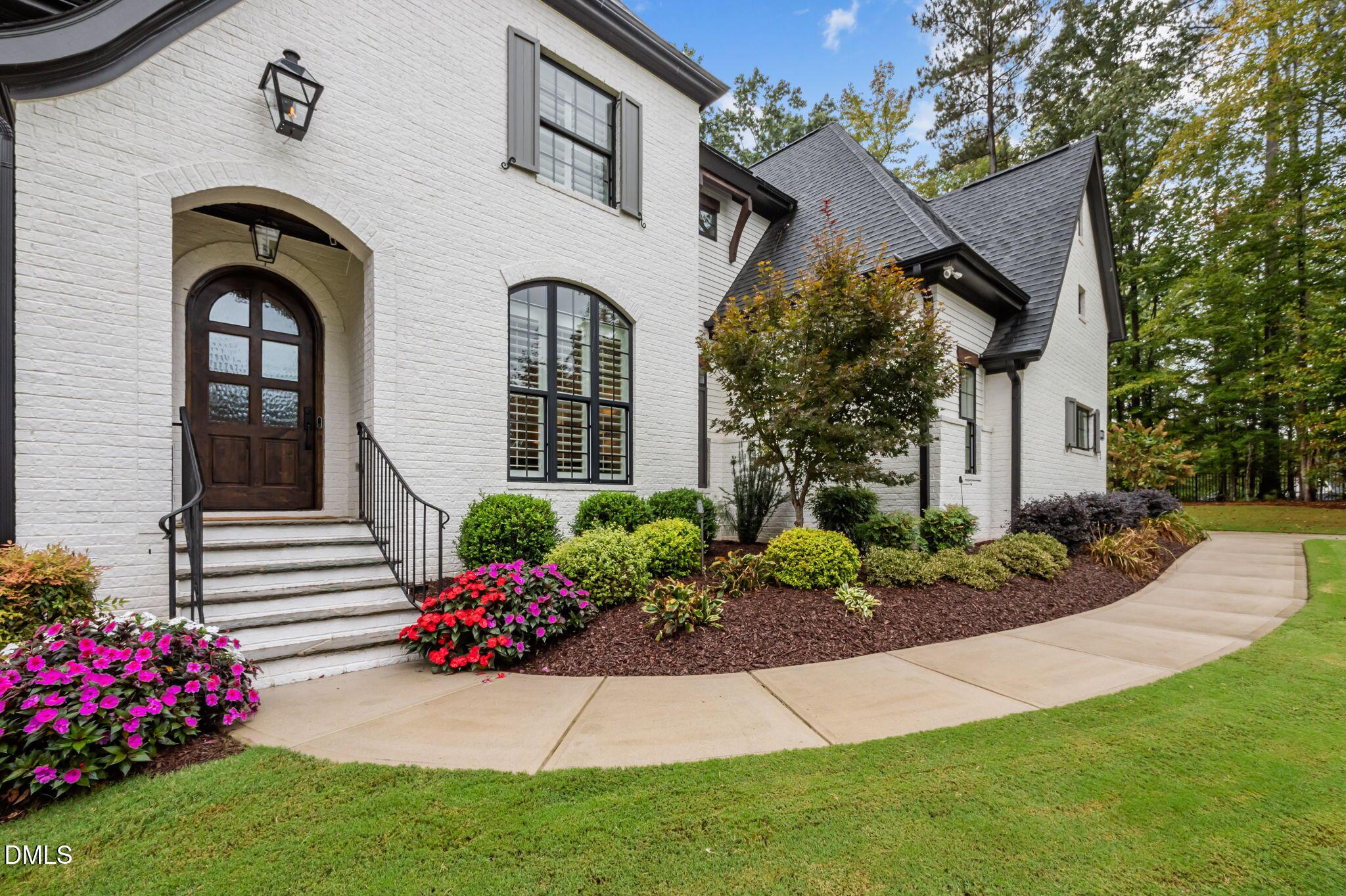 Image 4: 52-web-or-mls-P1087177