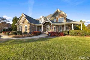 6008 Crescent Knoll Drive