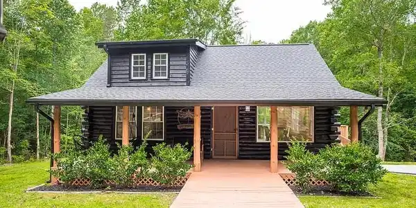 327 Shady Oak Road