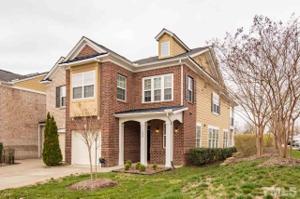 1802 Whirlaway Court