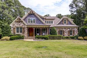 5305 Moonflower Court