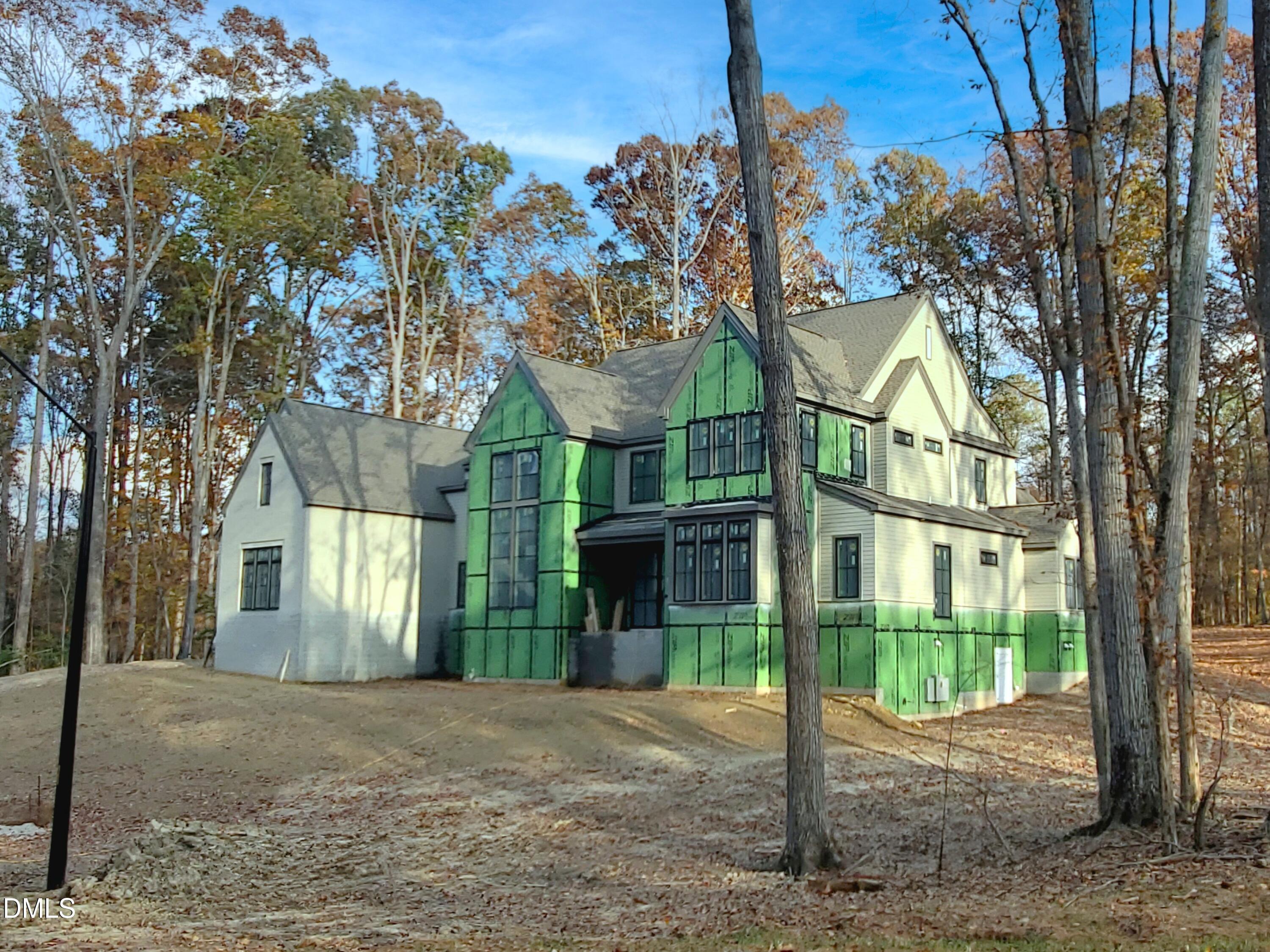 Image 2: 15 Sanctuary streetview